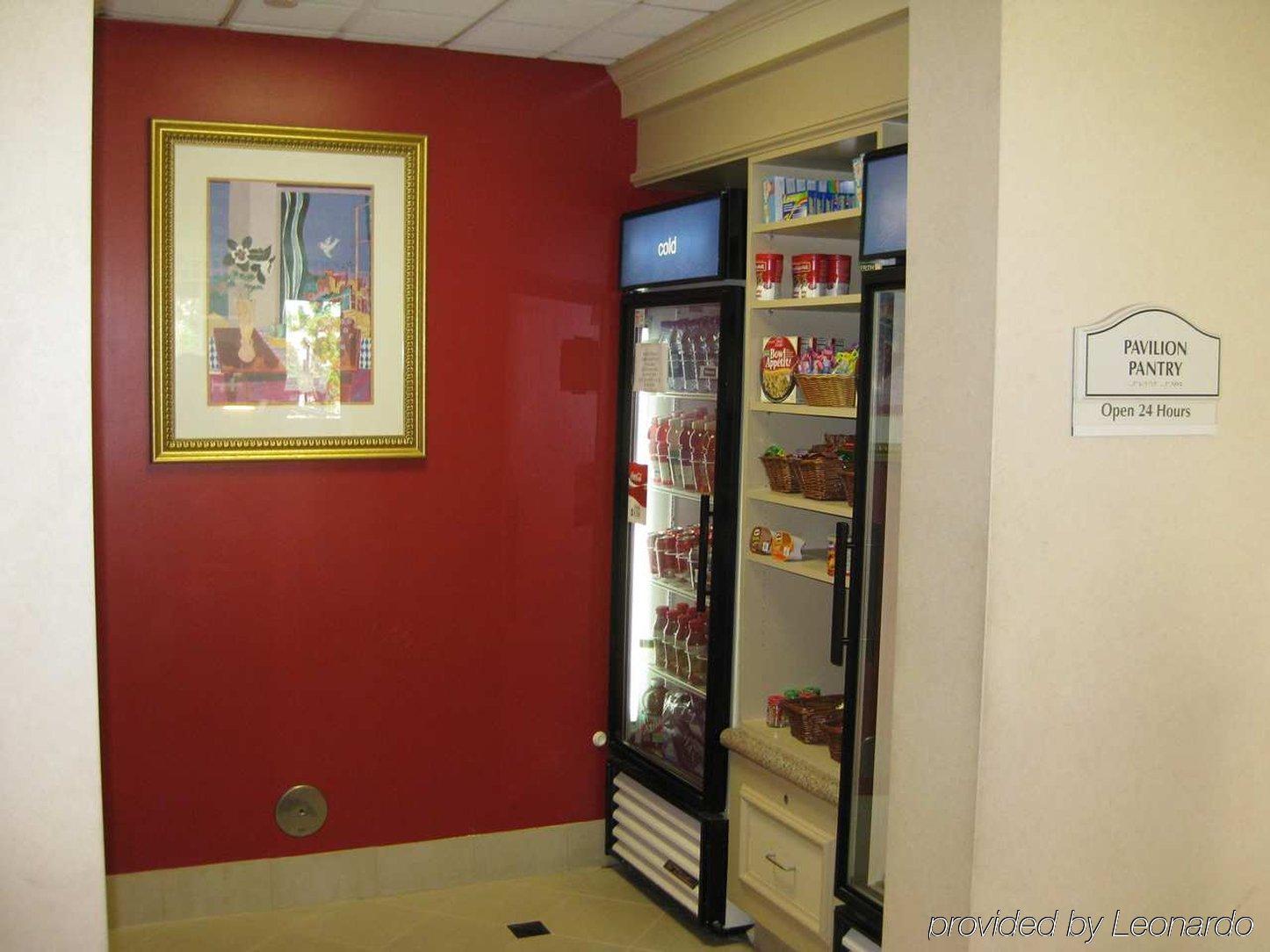 Hilton Garden Inn Chesapeake Greenbrier Exterior foto